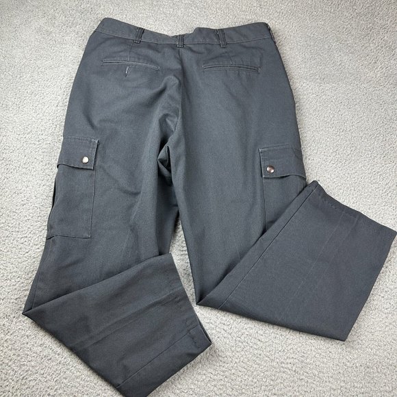 Wearguard Mens Gray Cargo Uniform‎ Pants Size 34-30 Actual Pockets - Picture 2 of 6